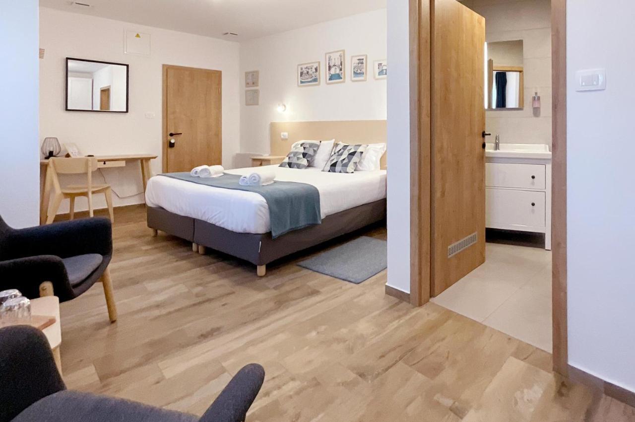 Soca Guesthouse Kanal エクステリア 写真
